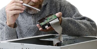IT support Specialist Roles - Tech diagnostician